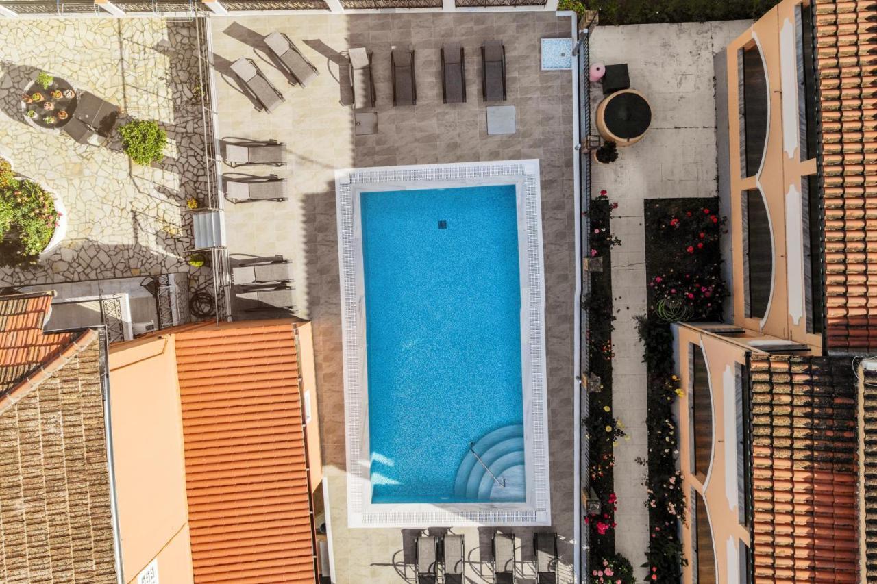 Dionisos Apts Gouvia By Estia エクステリア 写真